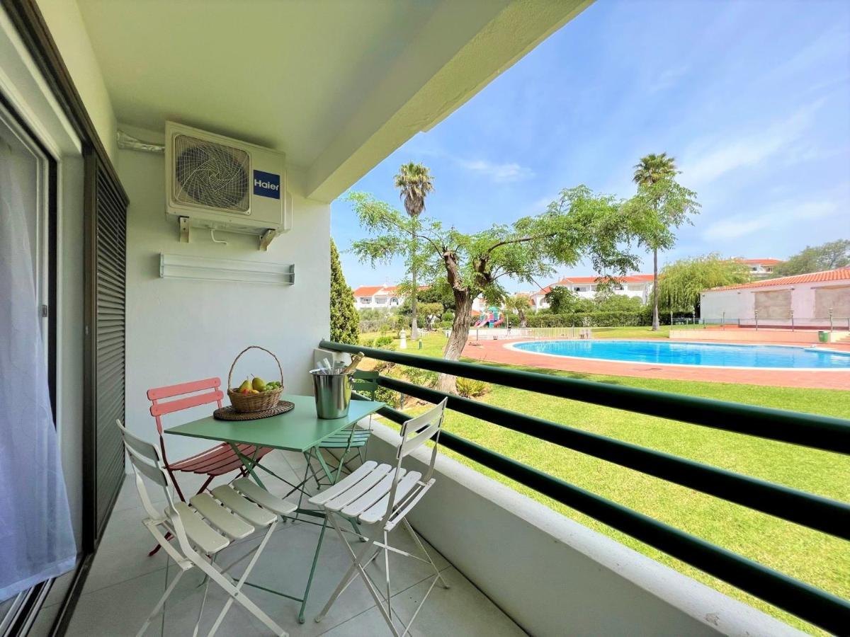 Albufeira Twins 2 With Pool By Homing Apartment Екстериор снимка